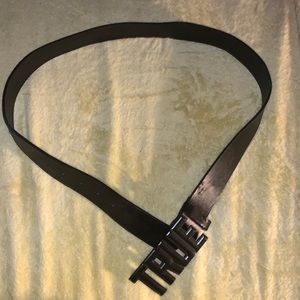 100% genuine Leather